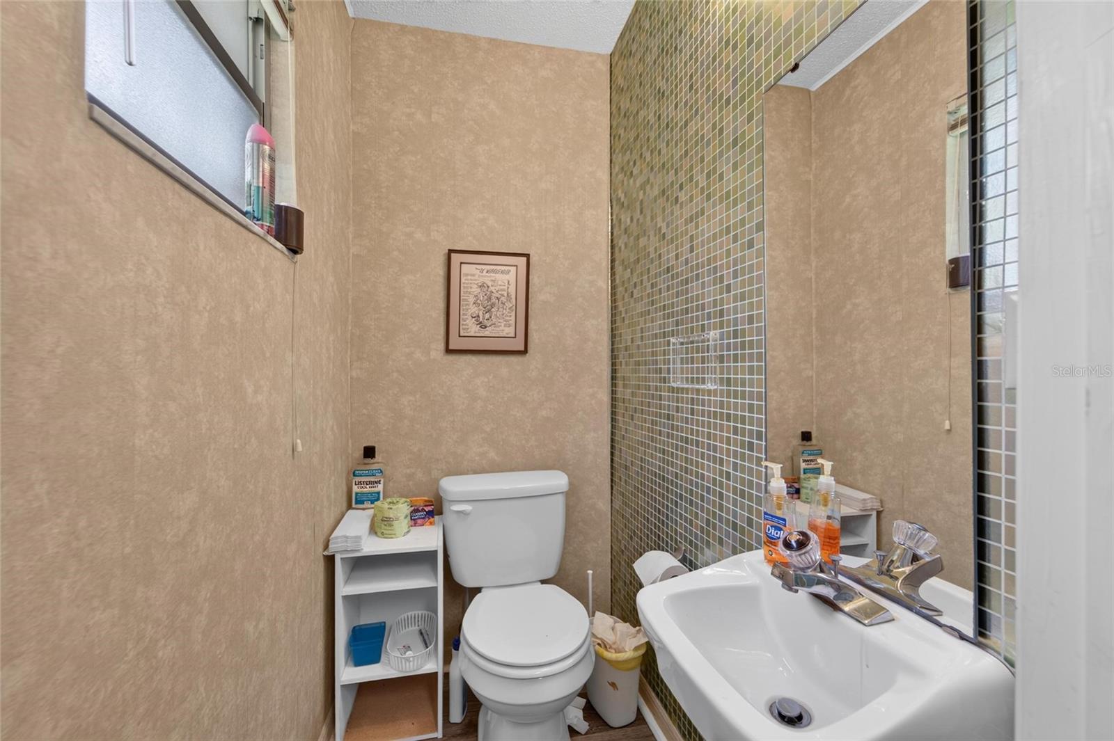 1205 W Baker St Property Photo 14