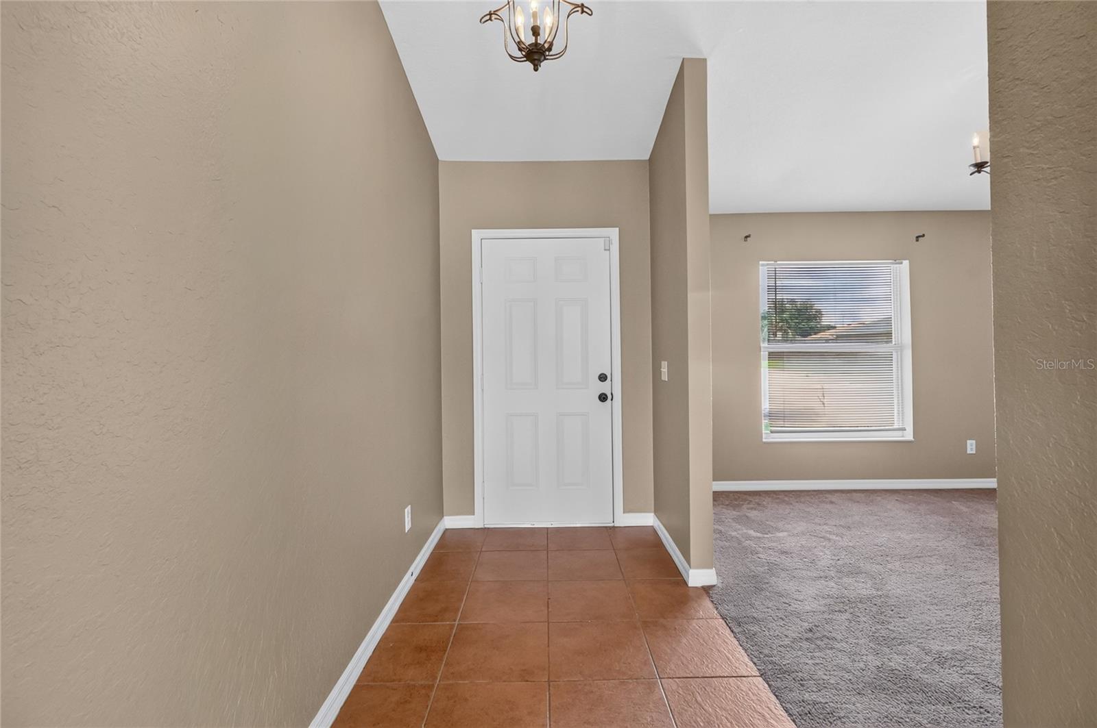 106 Majestic Gardens Ct Property Photo 4
