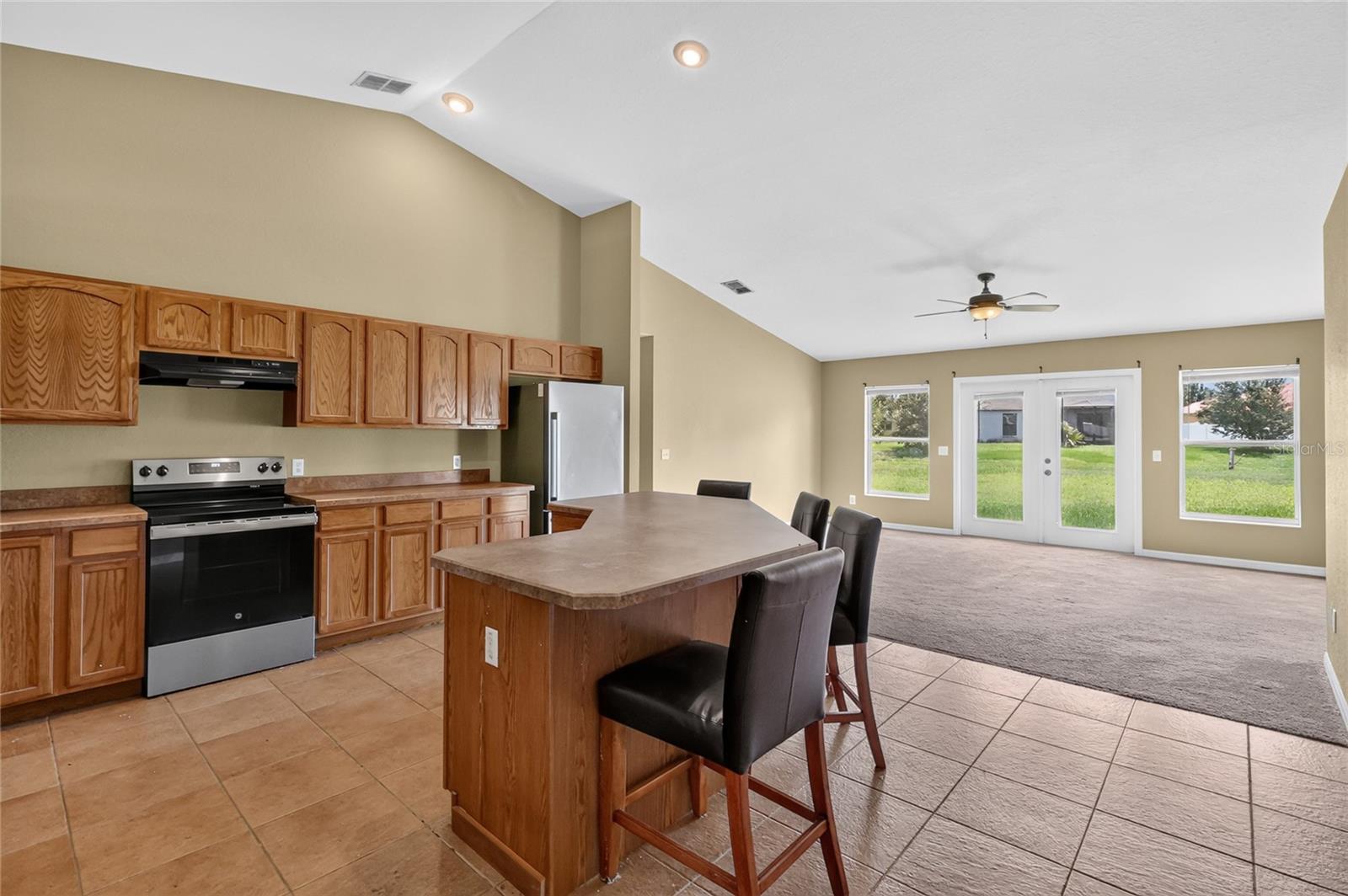 106 Majestic Gardens Ct Property Photo 17