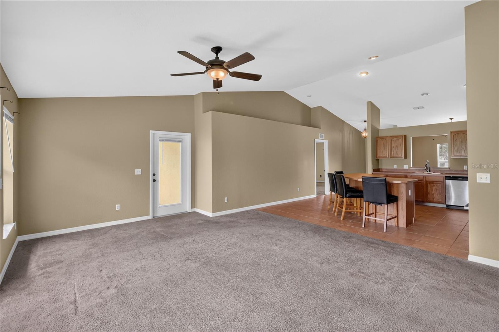 106 Majestic Gardens Ct Property Photo 23