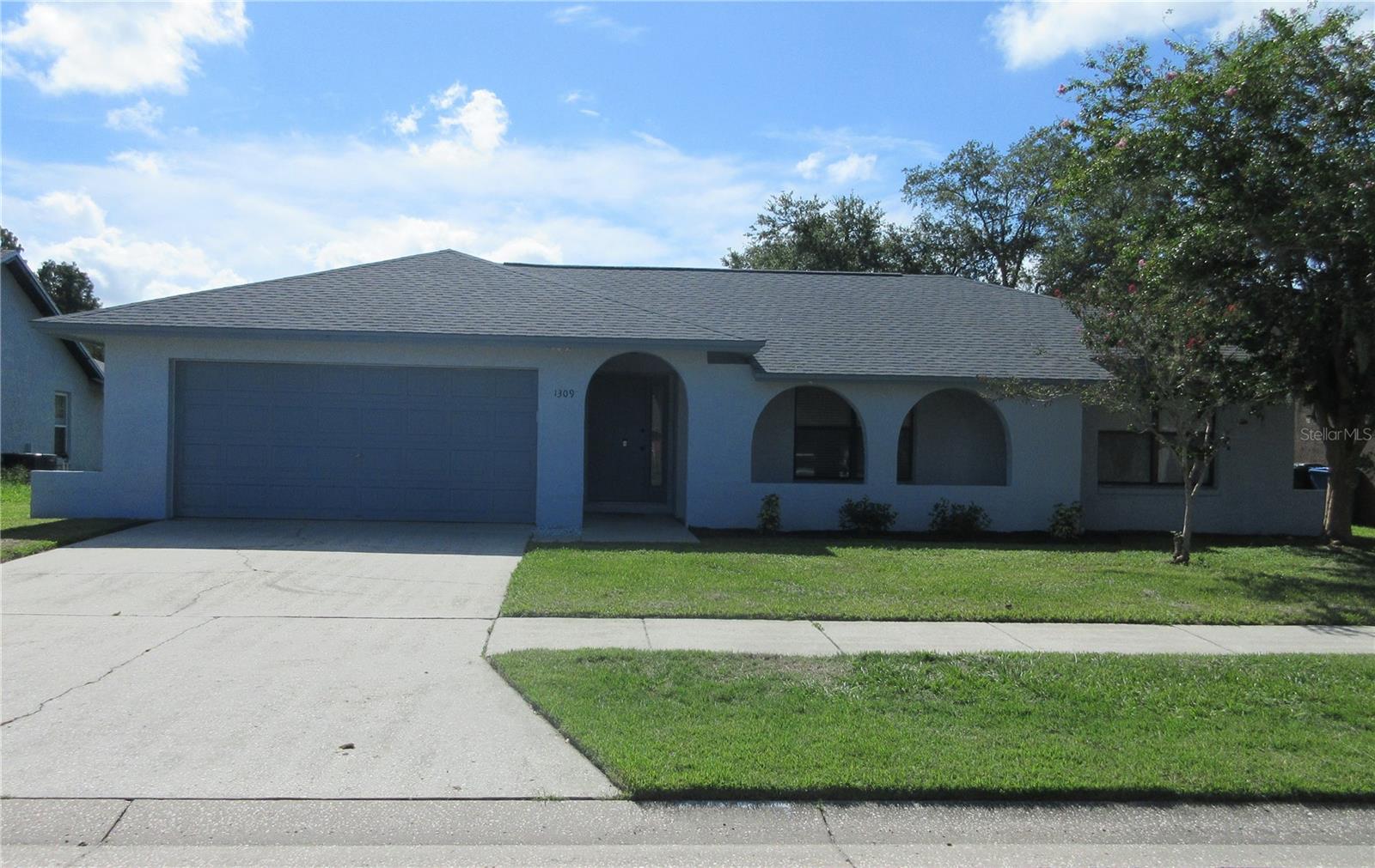 1309 Windjammer Pl Property Photo 1