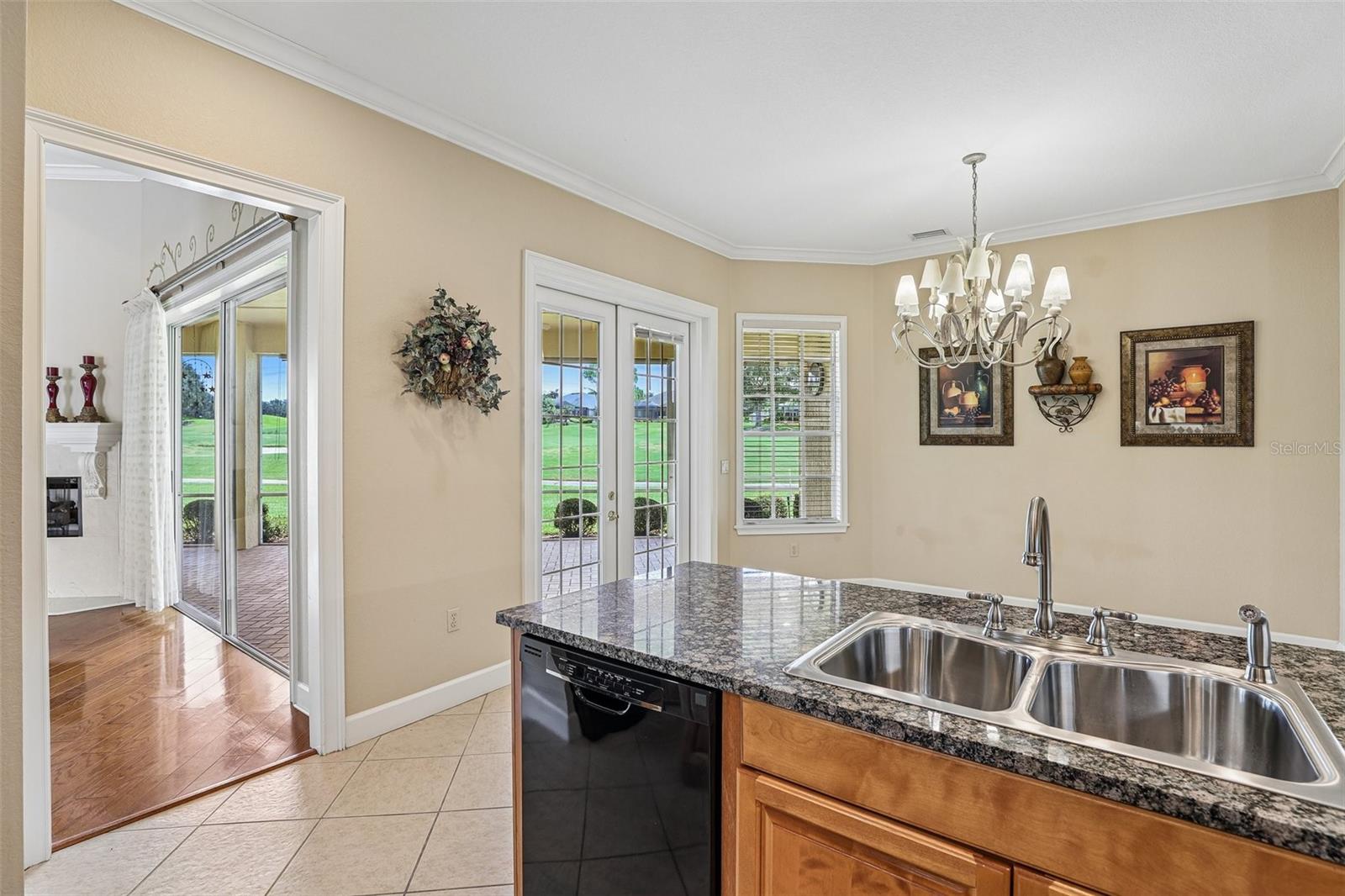 7360 Reflections Lake Dr Property Photo 21
