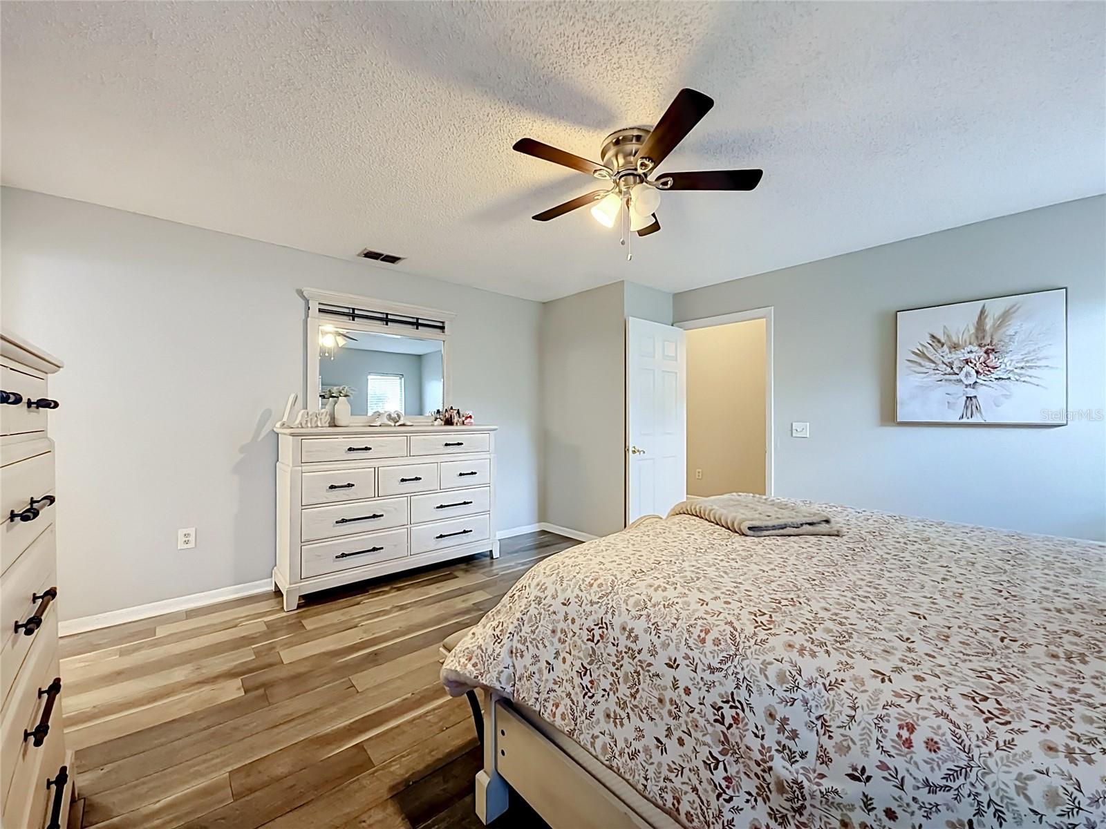 218 Glenridge Loop N Property Photo 35