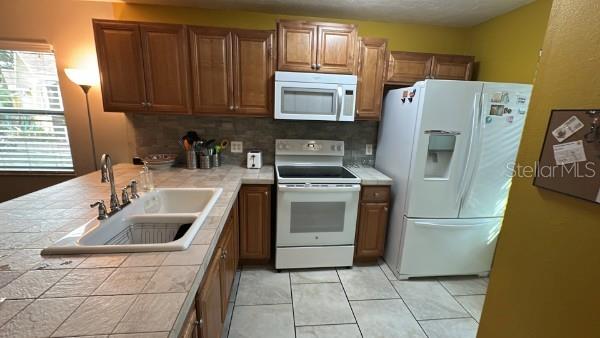 4643 Summerwind Dr #22 Property Photo 3