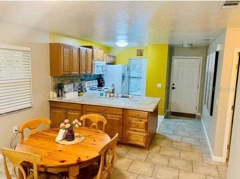 4643 Summerwind Dr #22 Property Photo 4