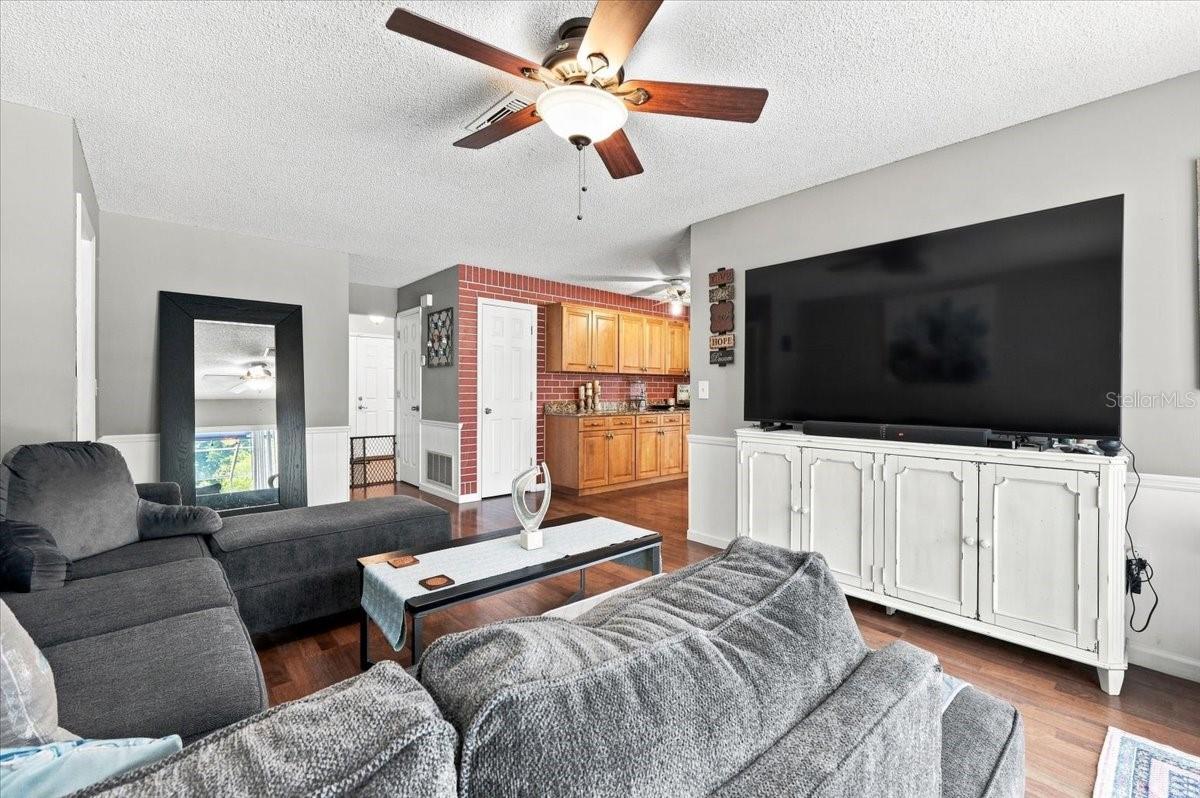 13010 Pebble Beach Cir Property Photo 19