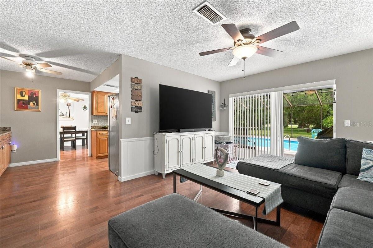 13010 Pebble Beach Cir Property Photo 21