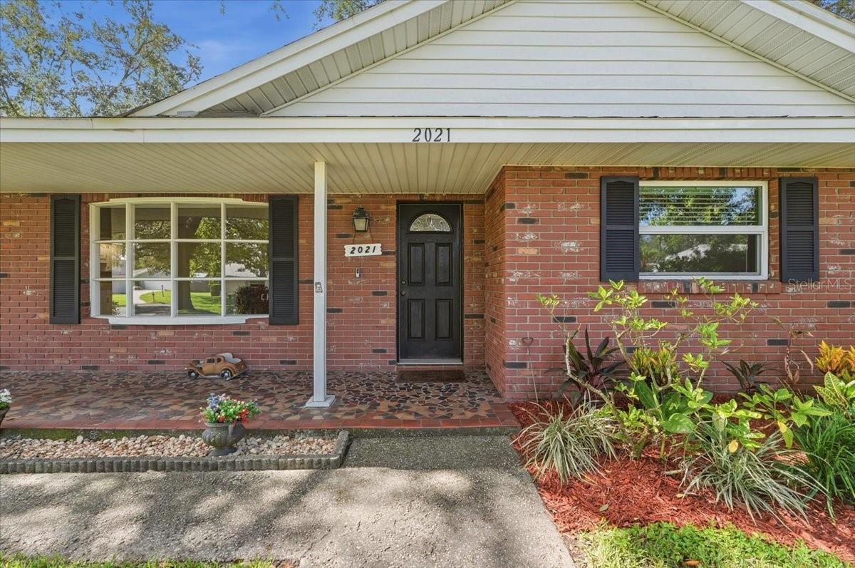 2021 Charnes Dr Property Photo 14