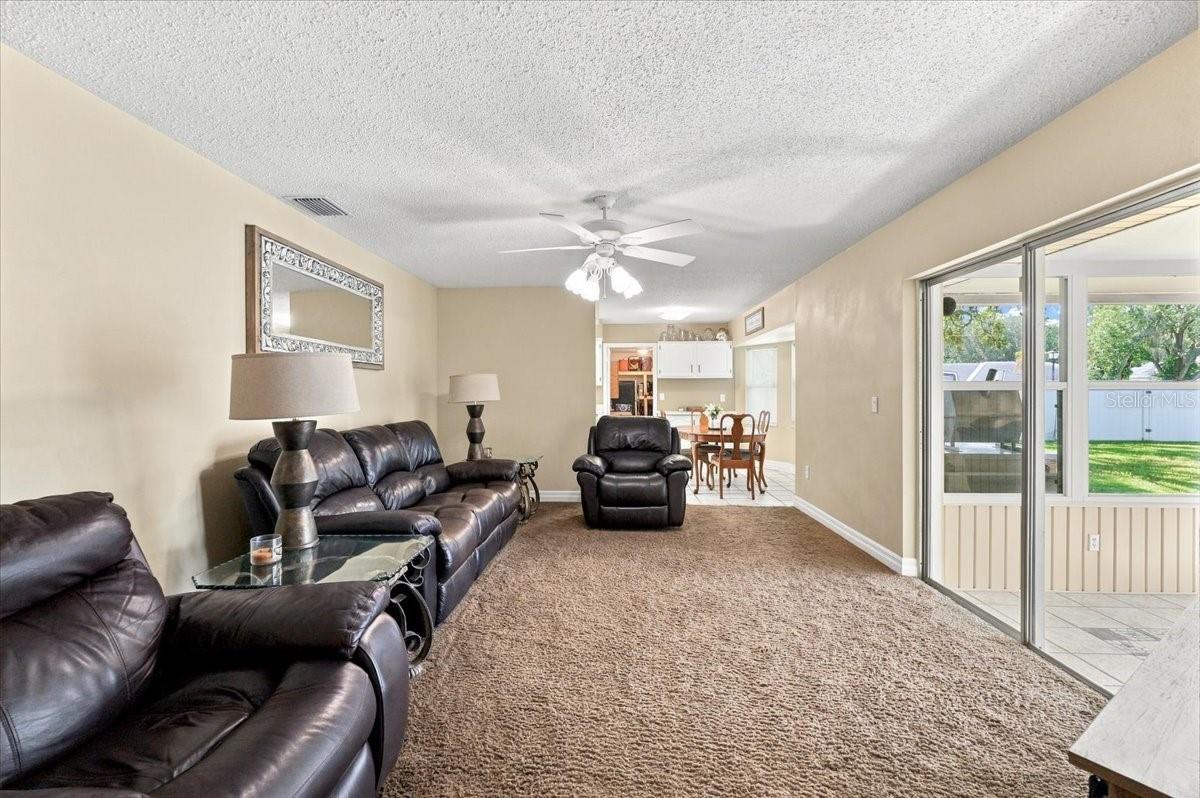2021 Charnes Dr Property Photo 26