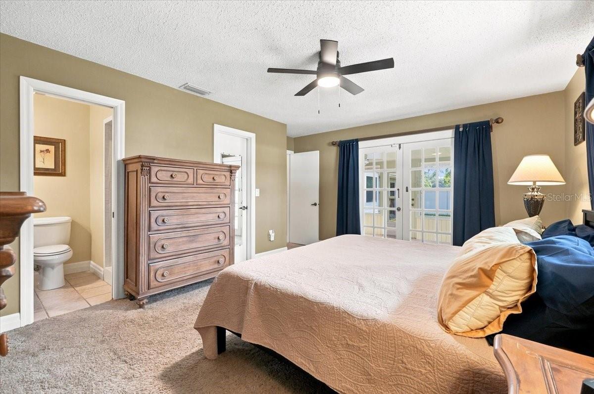 2021 Charnes Dr Property Photo 35