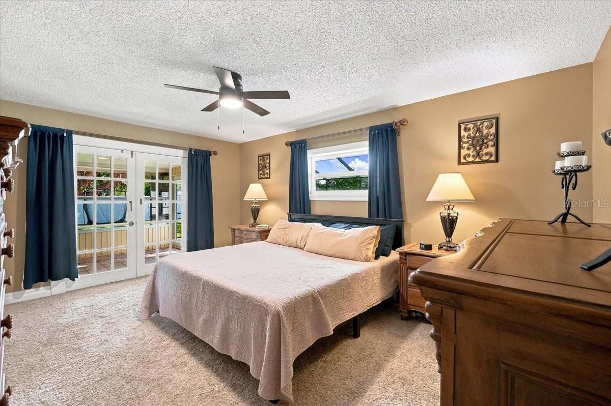 2021 Charnes Dr Property Photo 36