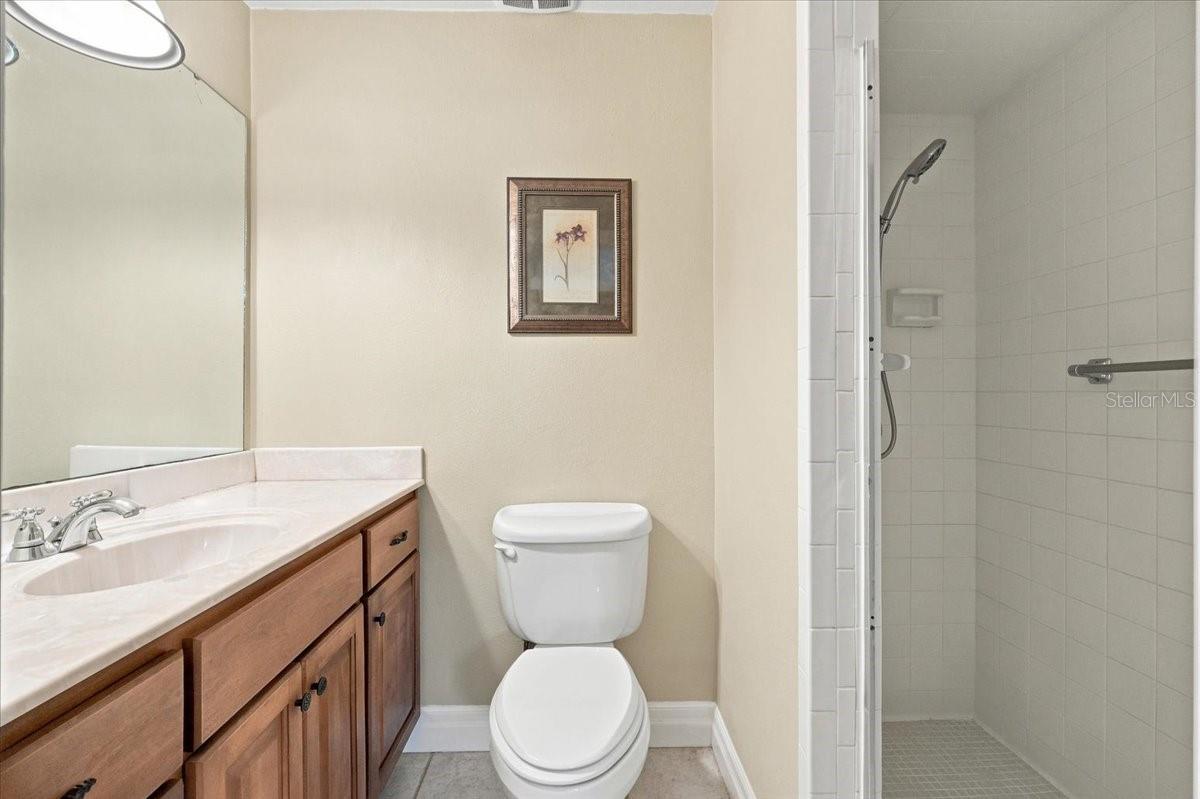 2021 Charnes Dr Property Photo 38