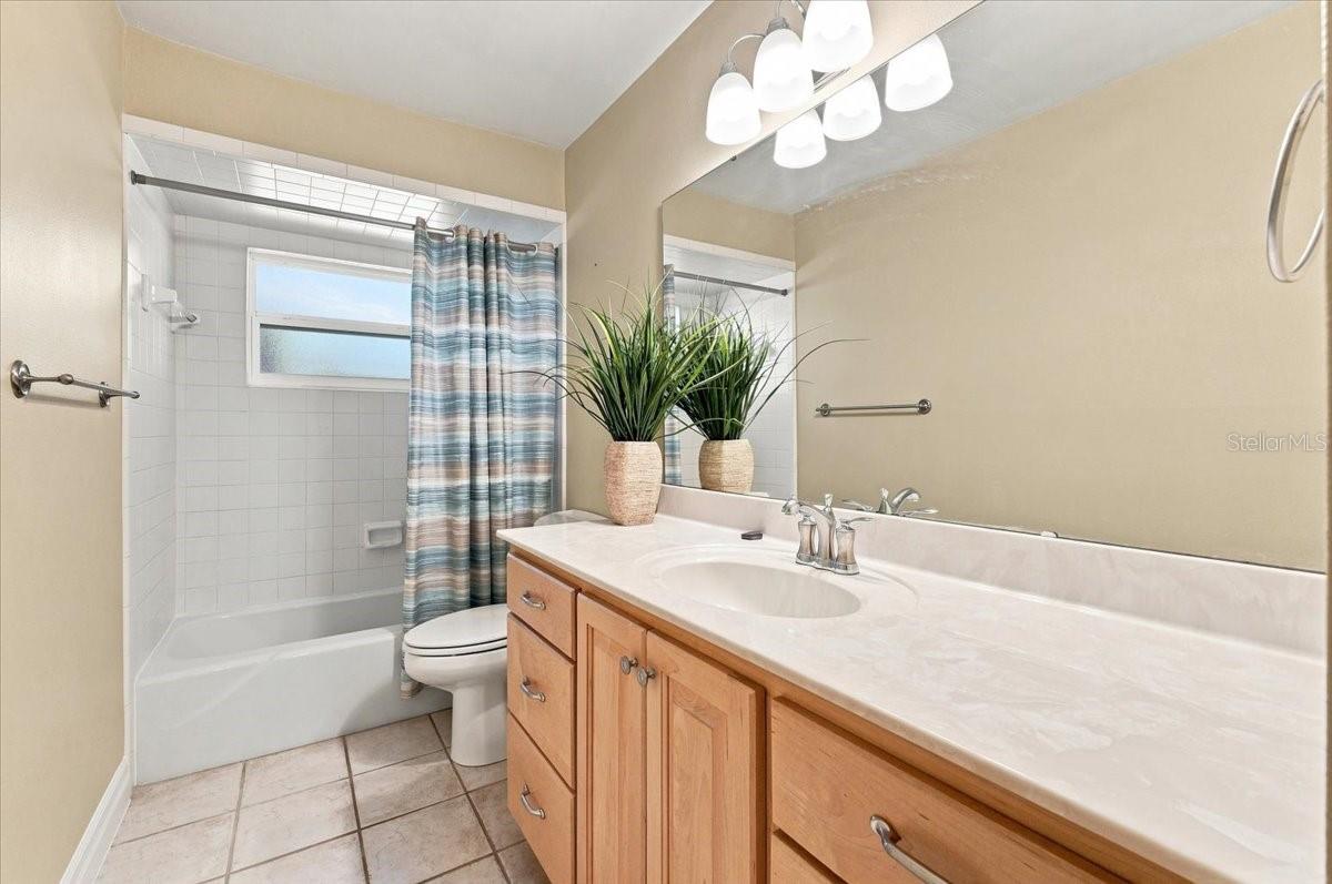 2021 Charnes Dr Property Photo 45
