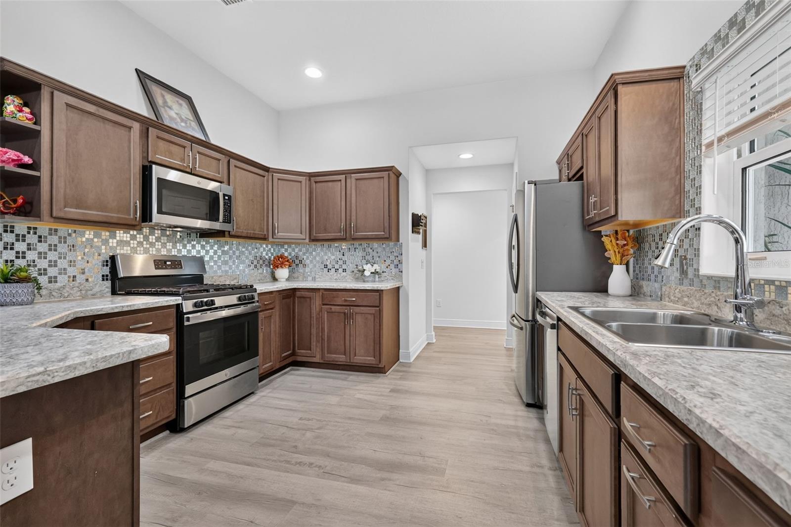 5977 Pheil Path Property Photo 11