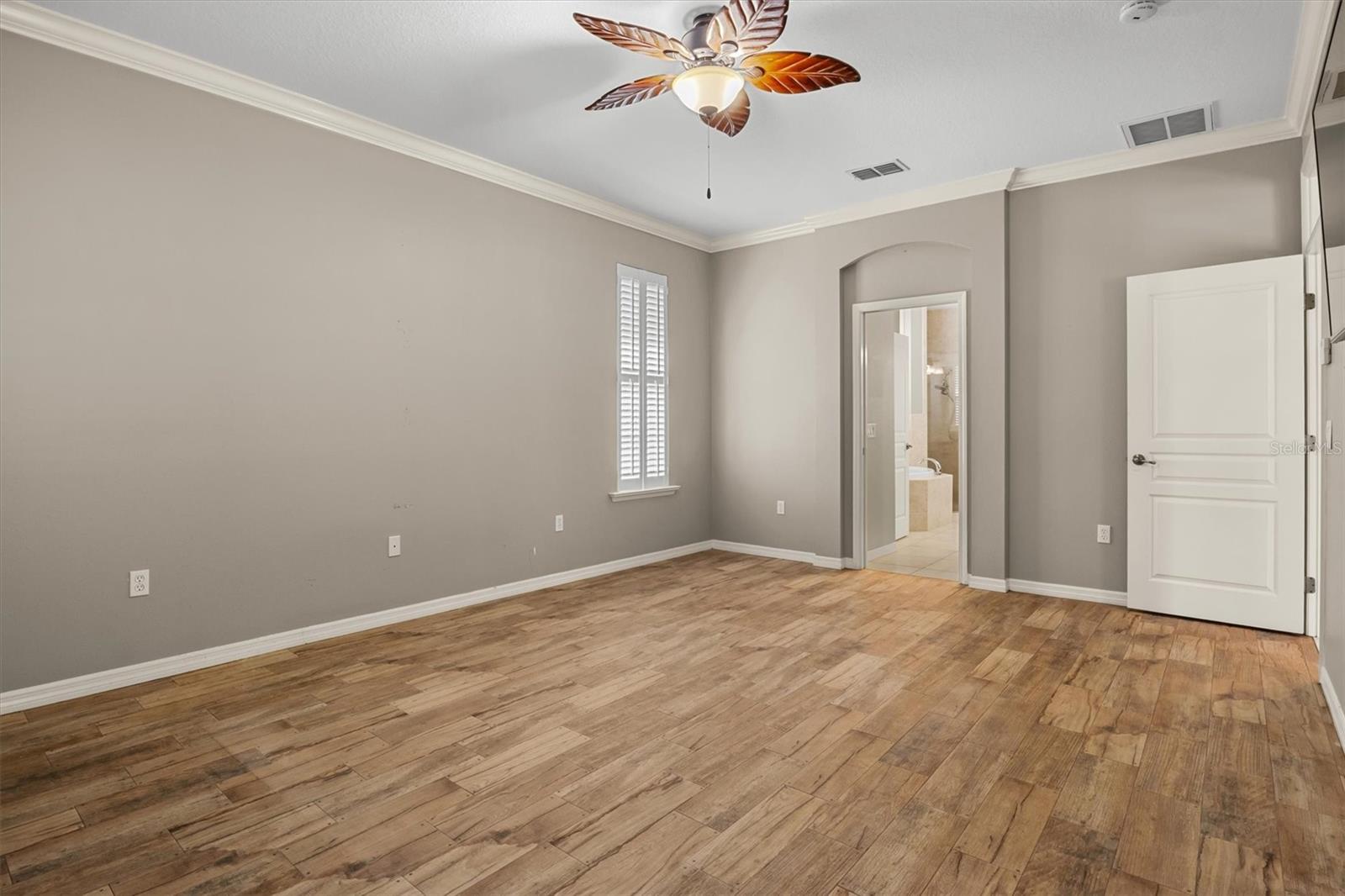 8281 Lake James Dr Property Photo 20
