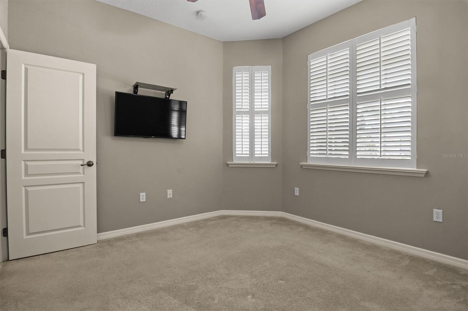 8281 Lake James Dr Property Photo 29