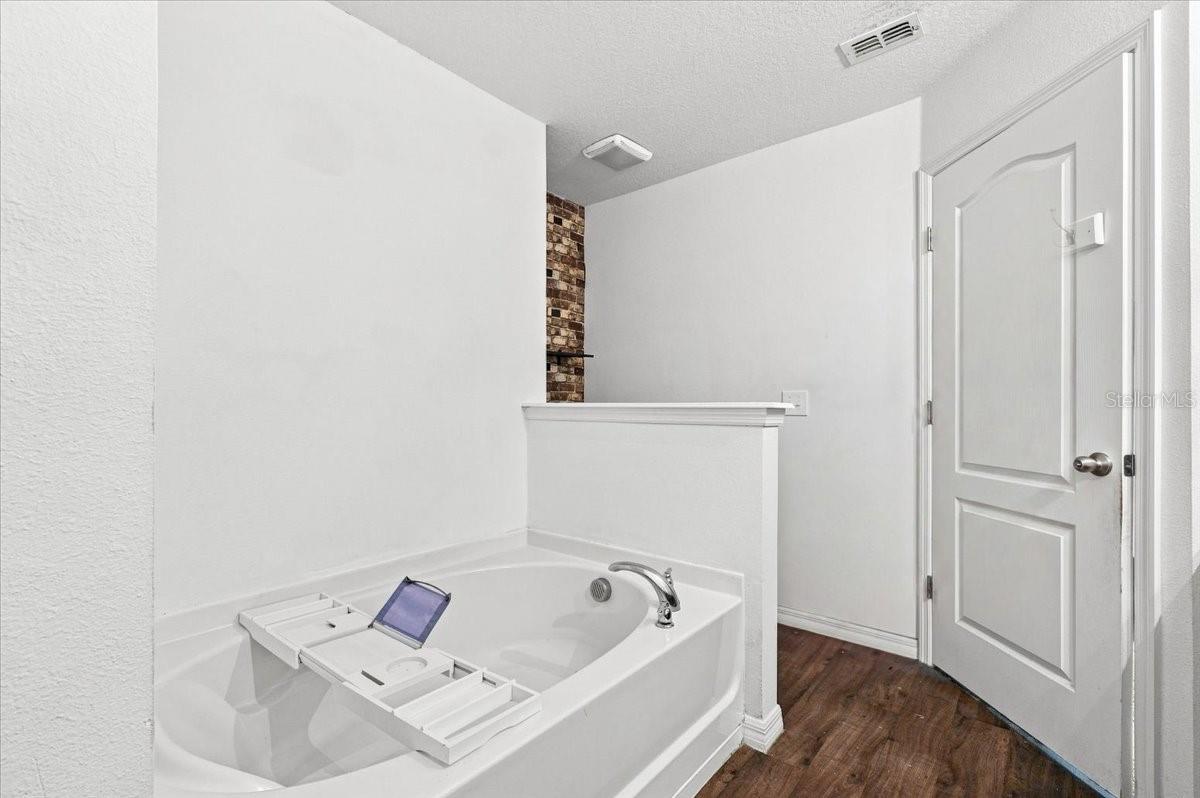 508 Miles Blvd Property Photo 19