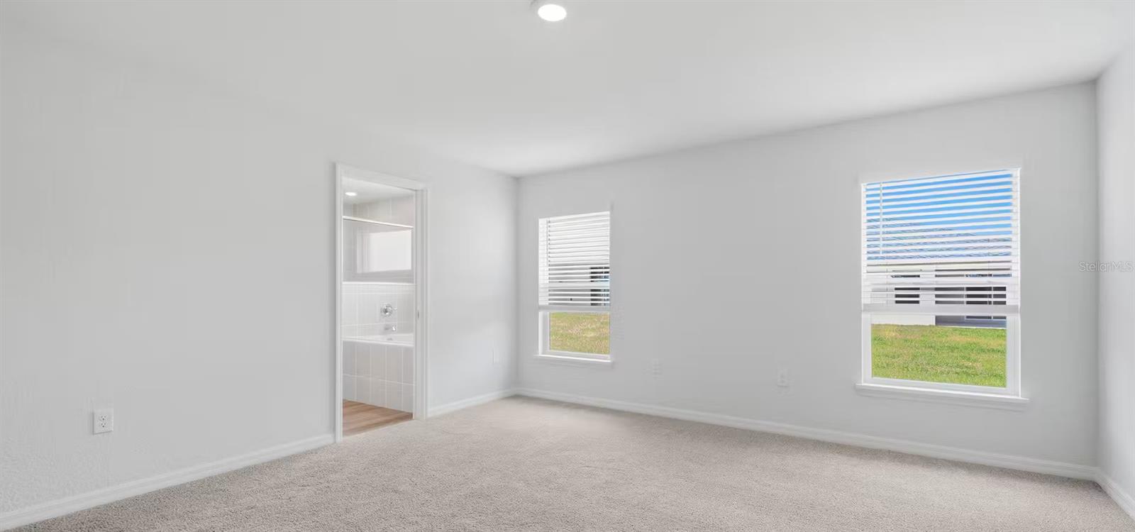 35420 Darlington Grove Dr Property Photo 8