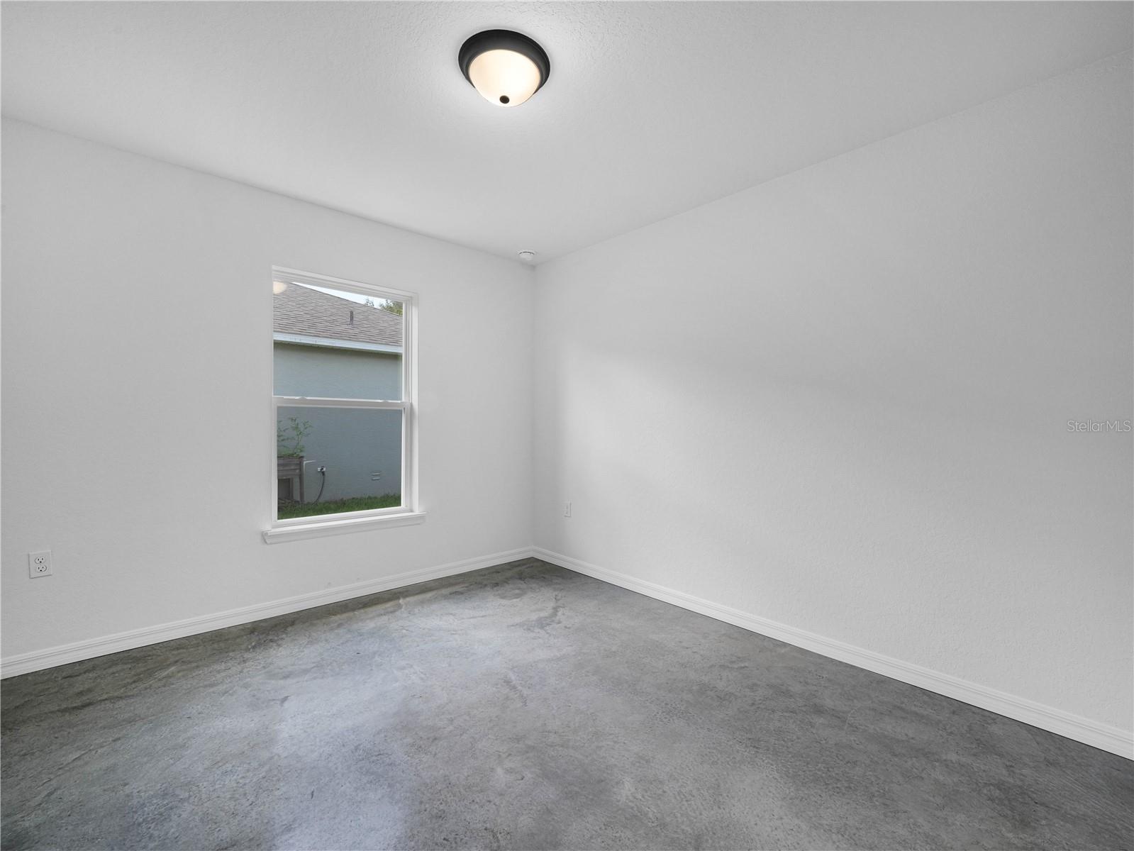 118 Highland Ave Property Photo 13