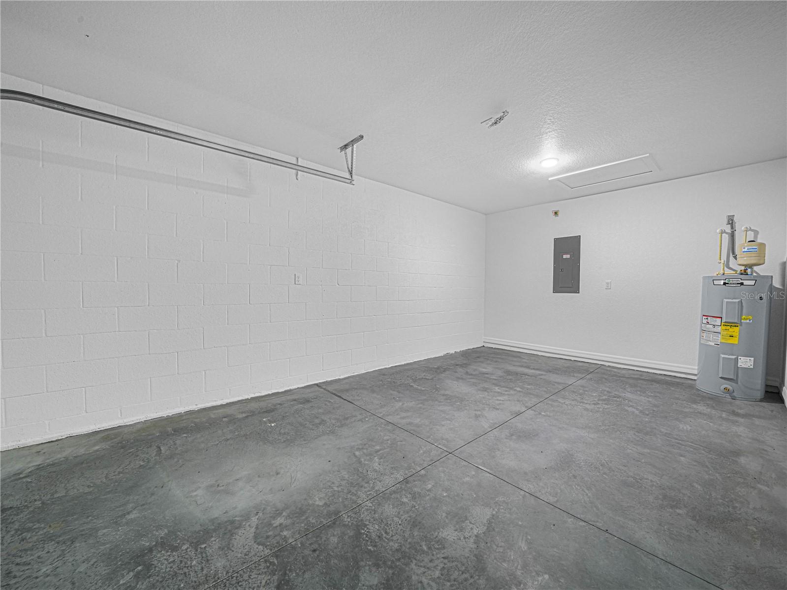 118 Highland Ave Property Photo 16