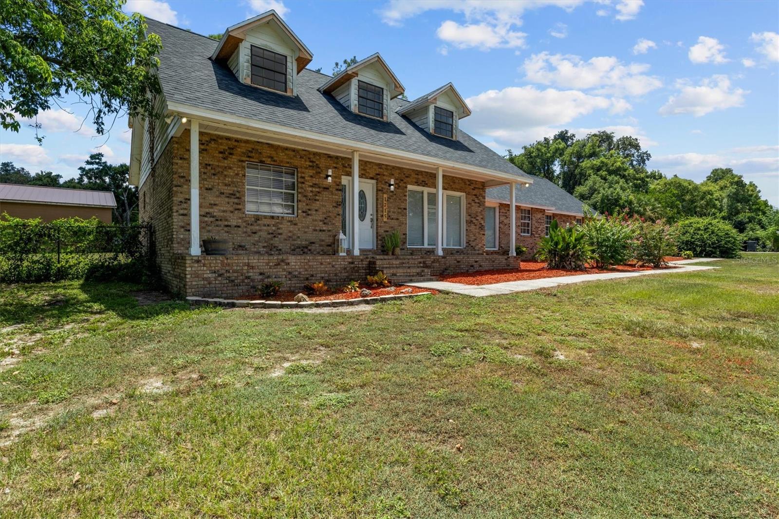 1715 Lake Miriam Dr Property Photo 5
