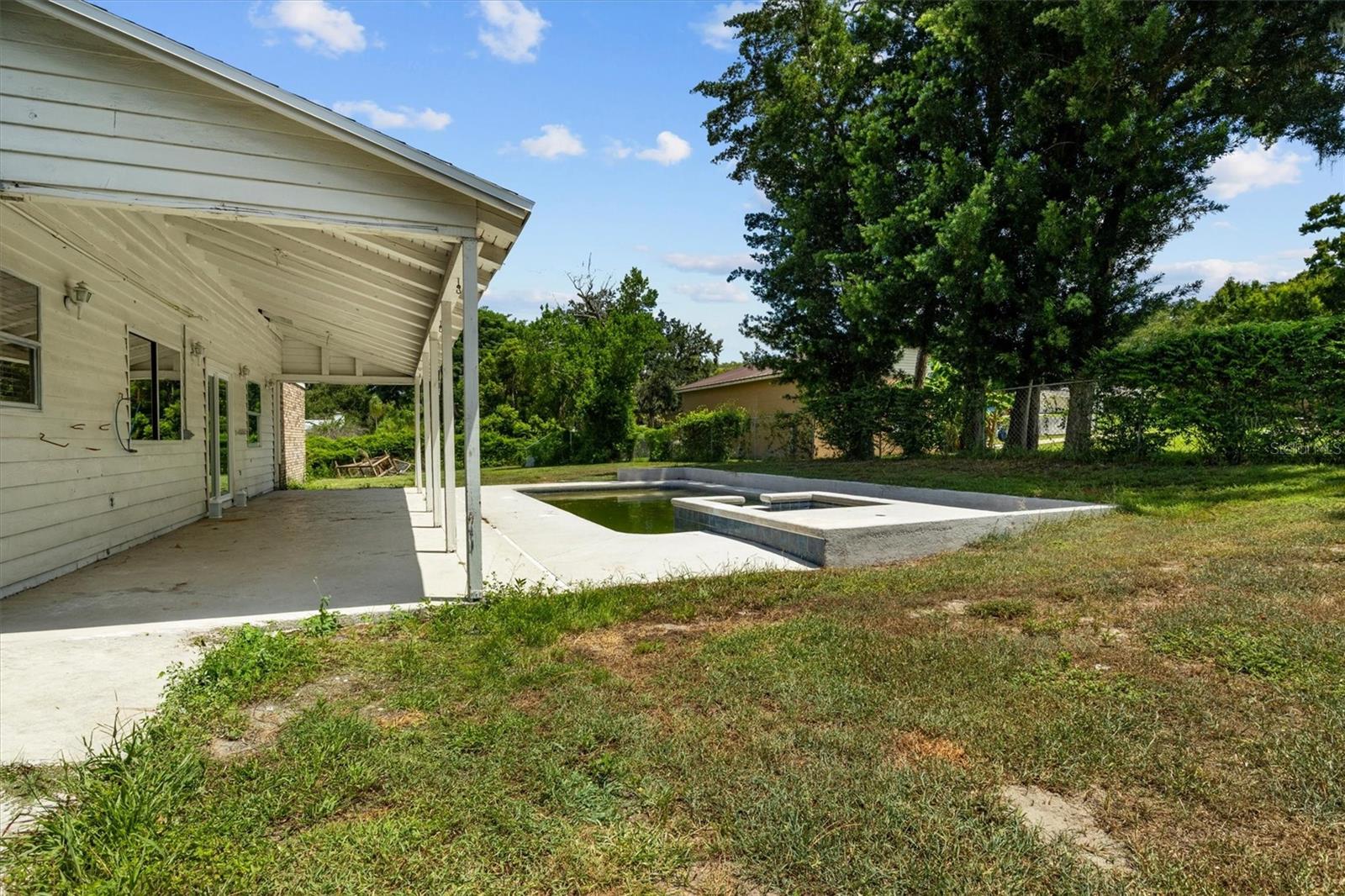 1715 Lake Miriam Dr Property Photo 42