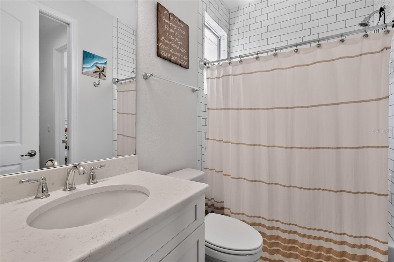 652 Kenneth Way Property Photo 36