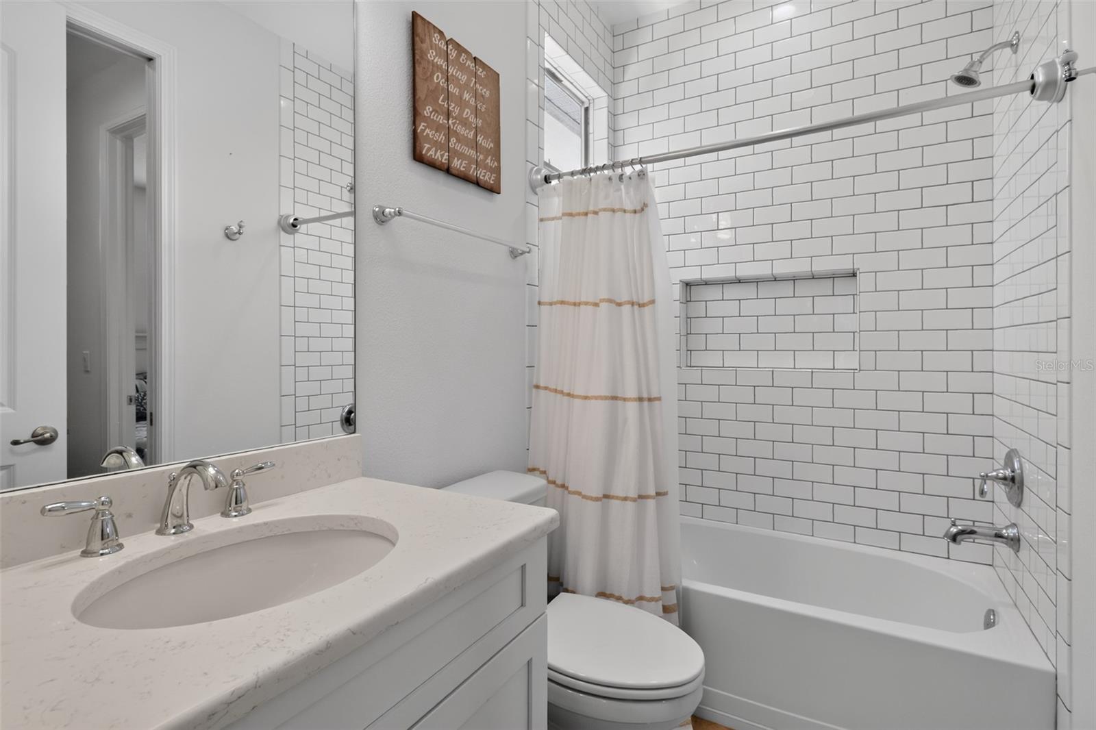 652 Kenneth Way Property Photo 37