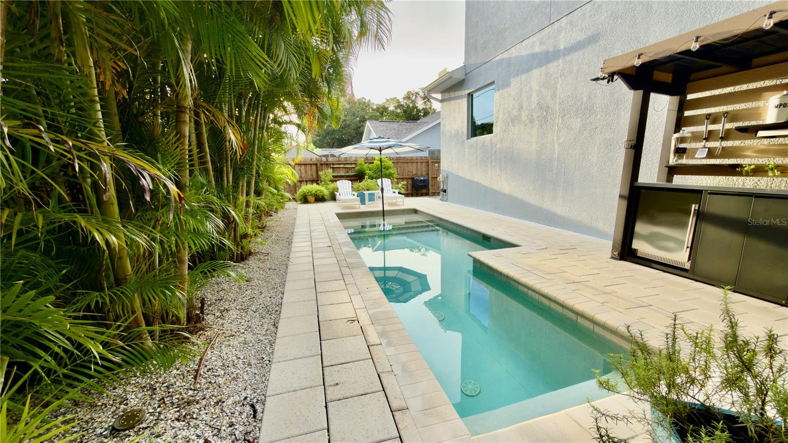 652 Kenneth Way Property Photo 46