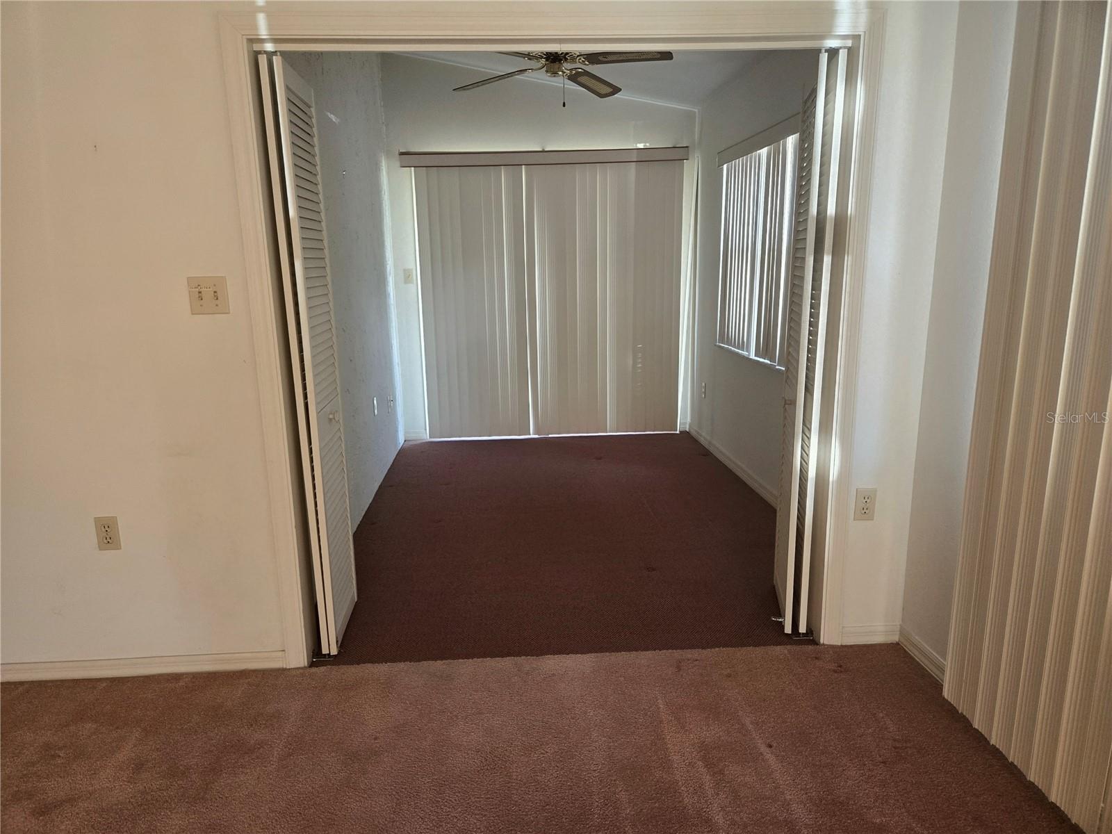 6217 Raven Run Property Photo 12