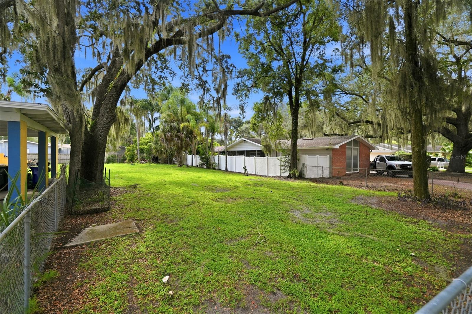 1410 E Edgewood Dr Property Photo 28