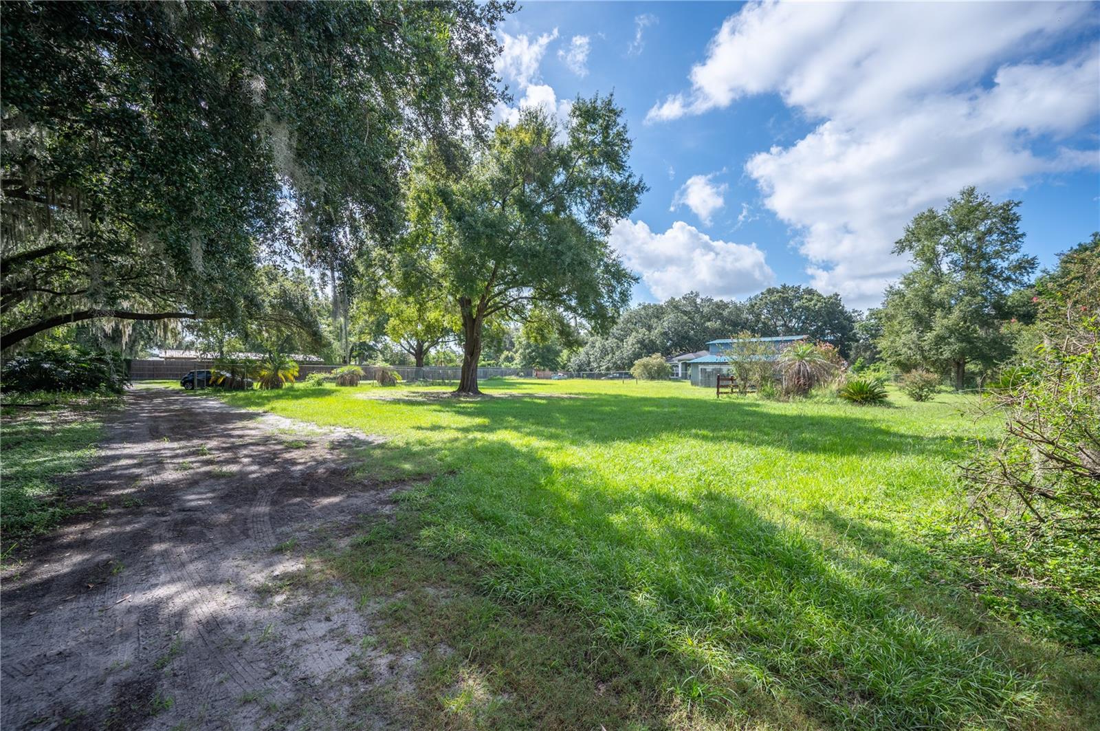 5455 Yates Rd Property Photo 6