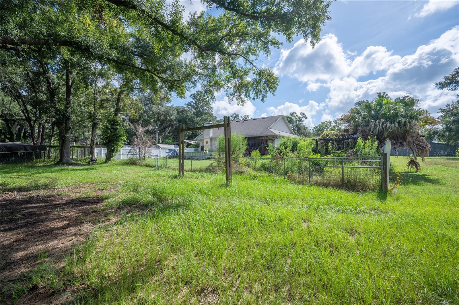 5455 Yates Rd Property Photo 12