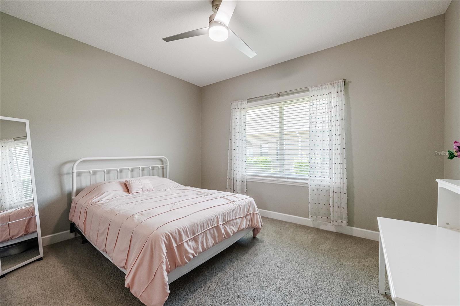 1221 Vista Hills Dr Property Photo 35