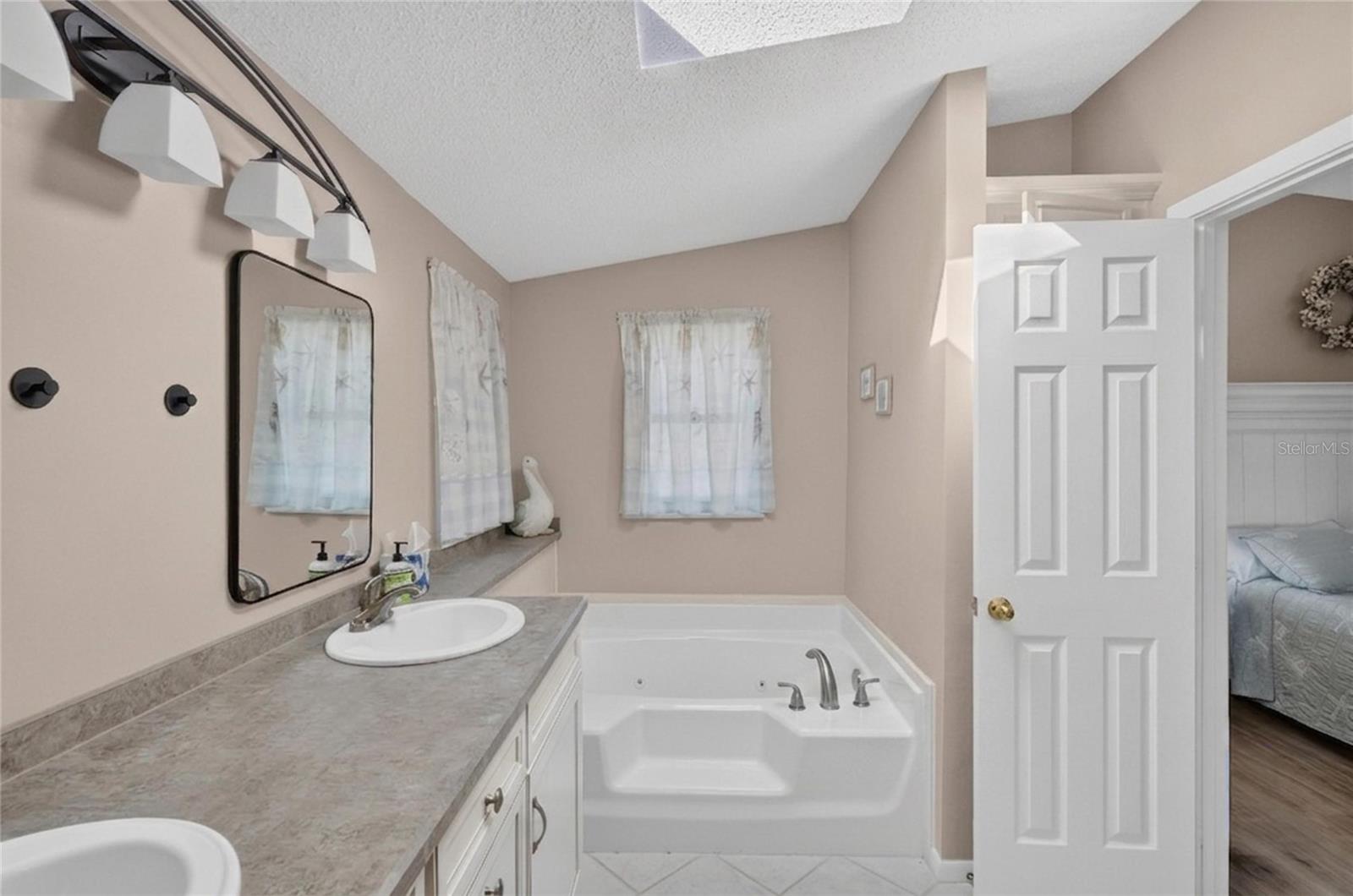 38310 Langlois Pl Property Photo 46