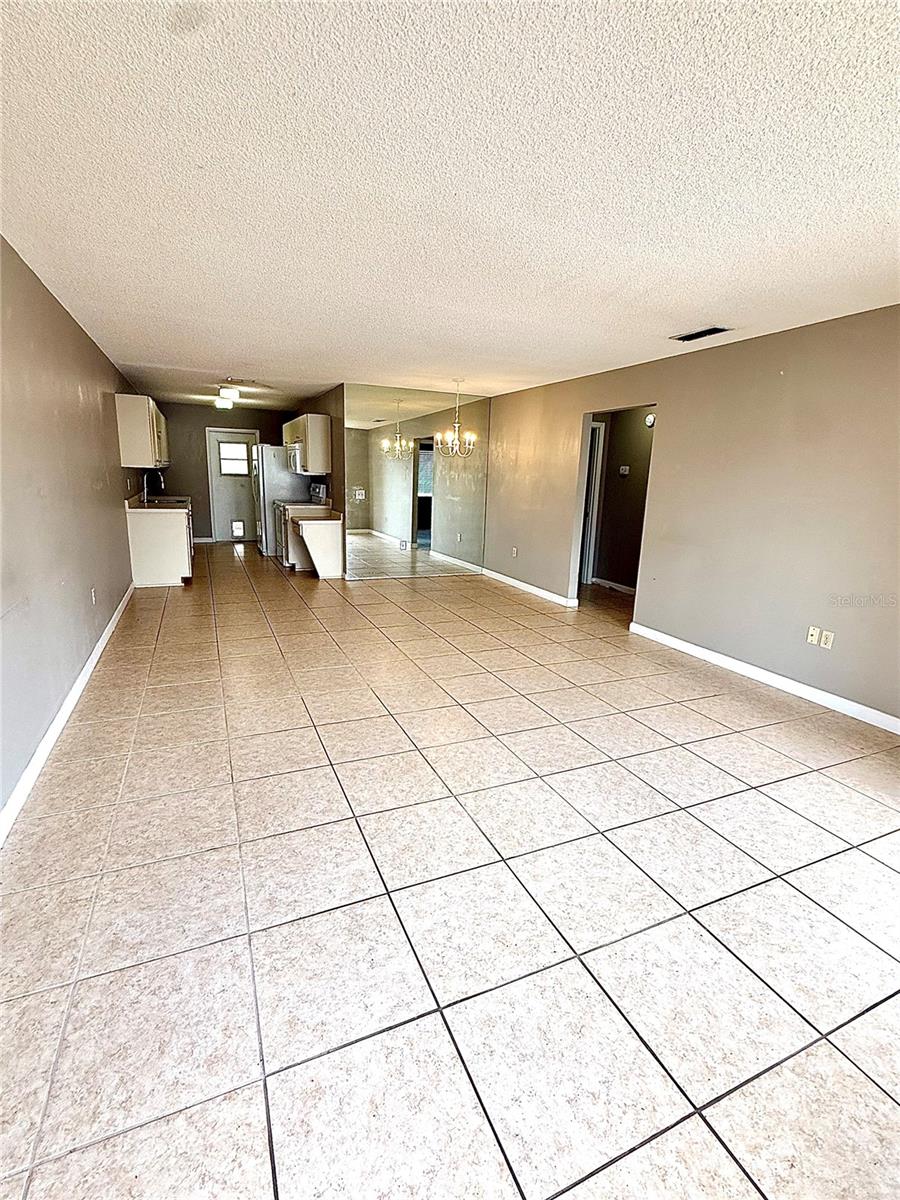 242 Winter Ridge Blvd #242 Property Photo 3