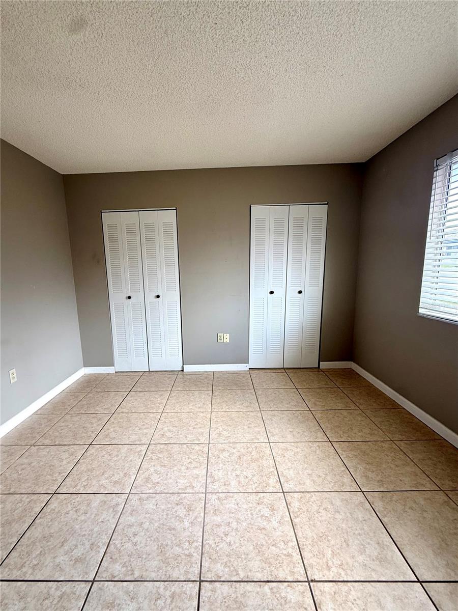 242 Winter Ridge Blvd #242 Property Photo 6