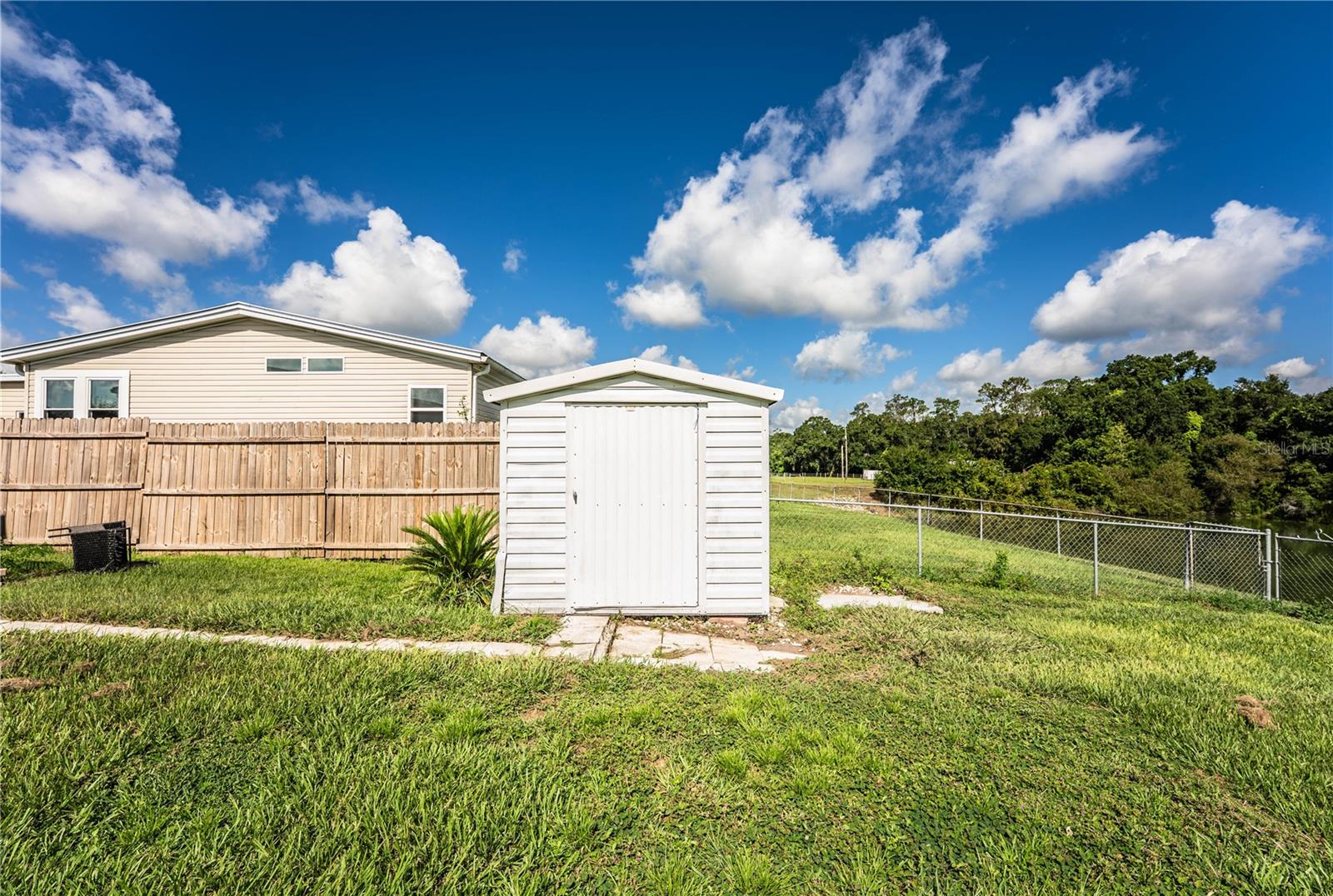 487 Lindsey Dr Property Photo 32