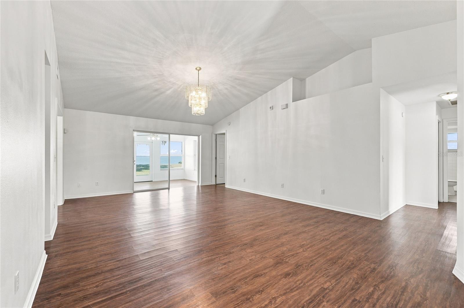 3005 Scrub Oak Ln Property Photo 14