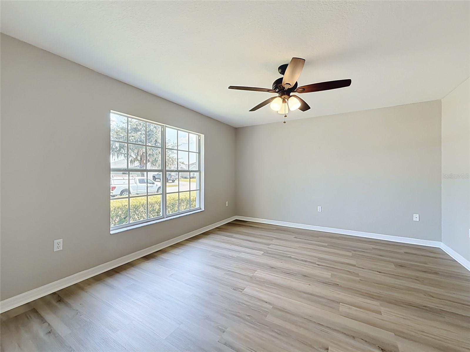 6843 Ashbury Dr Property Photo 16