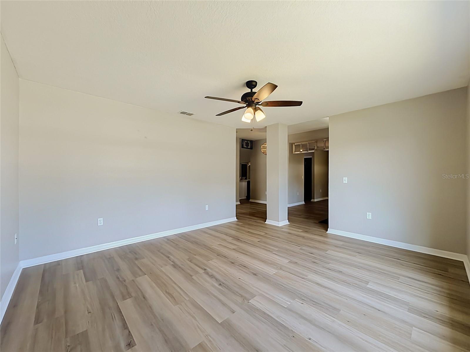 6843 Ashbury Dr Property Photo 17