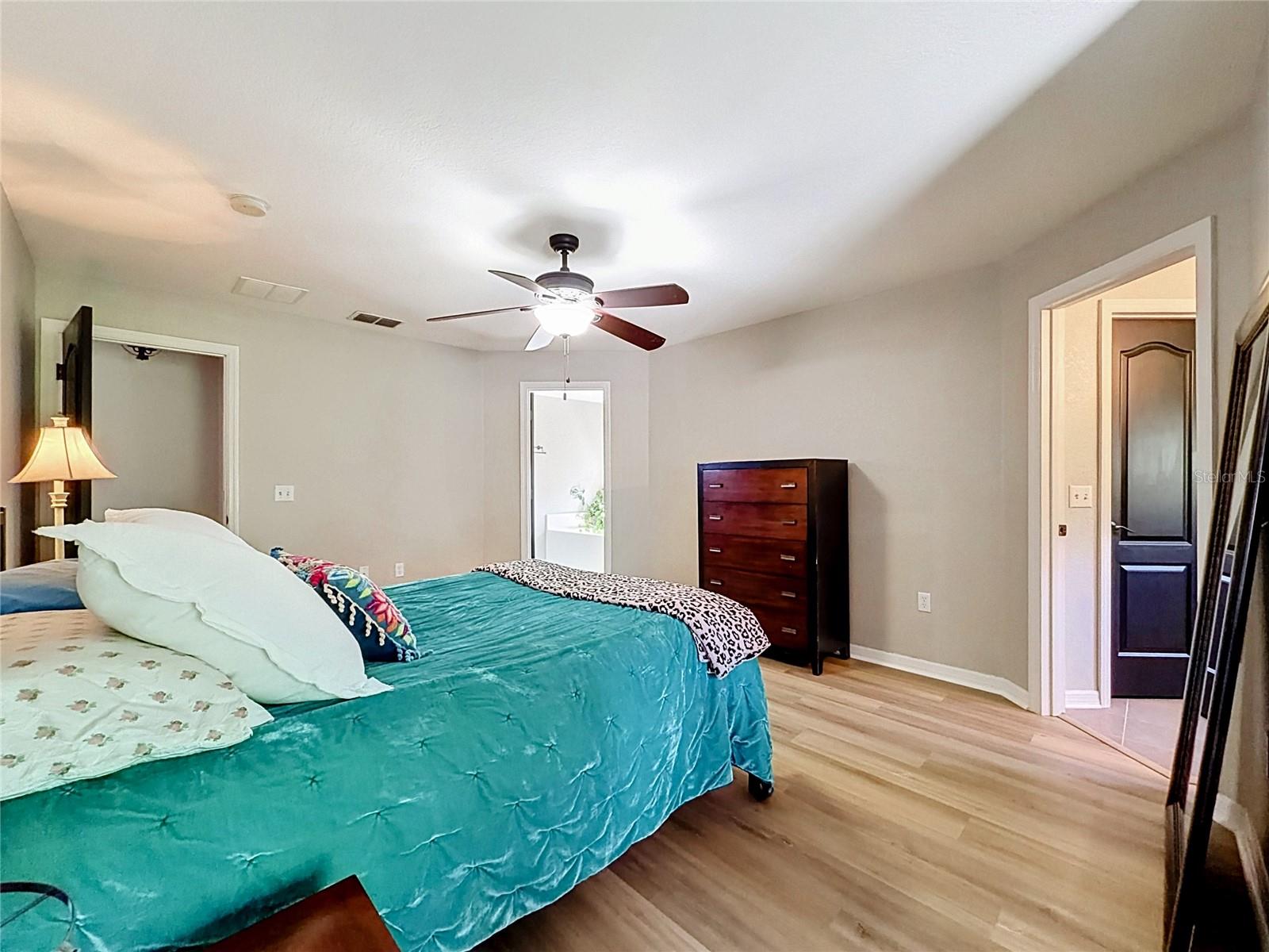 6843 Ashbury Dr Property Photo 33