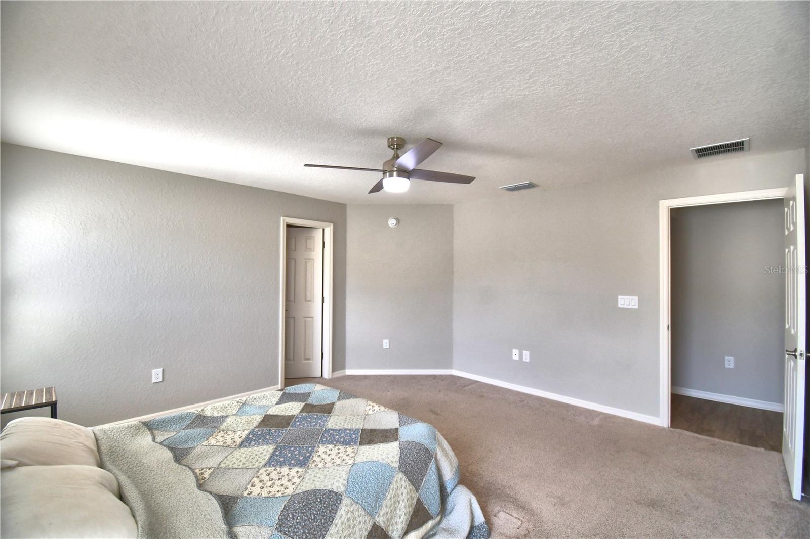 1390 Mezzavalle Way Property Photo 25