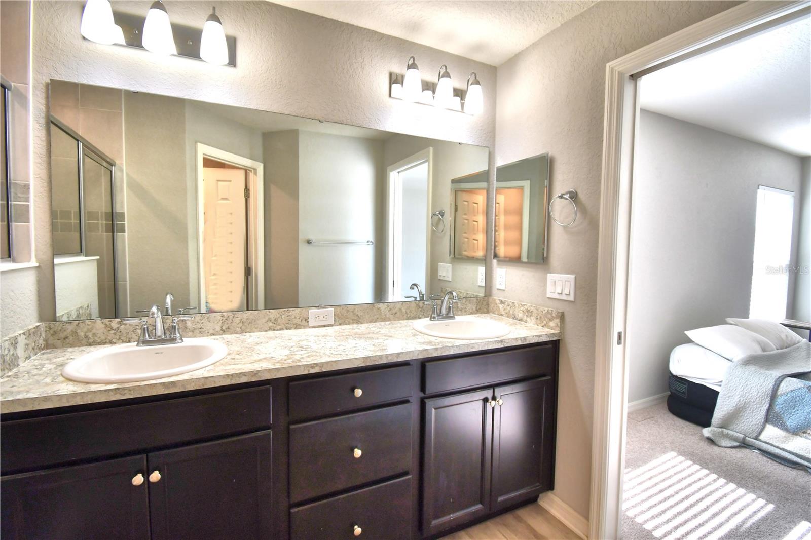 1390 Mezzavalle Way Property Photo 29