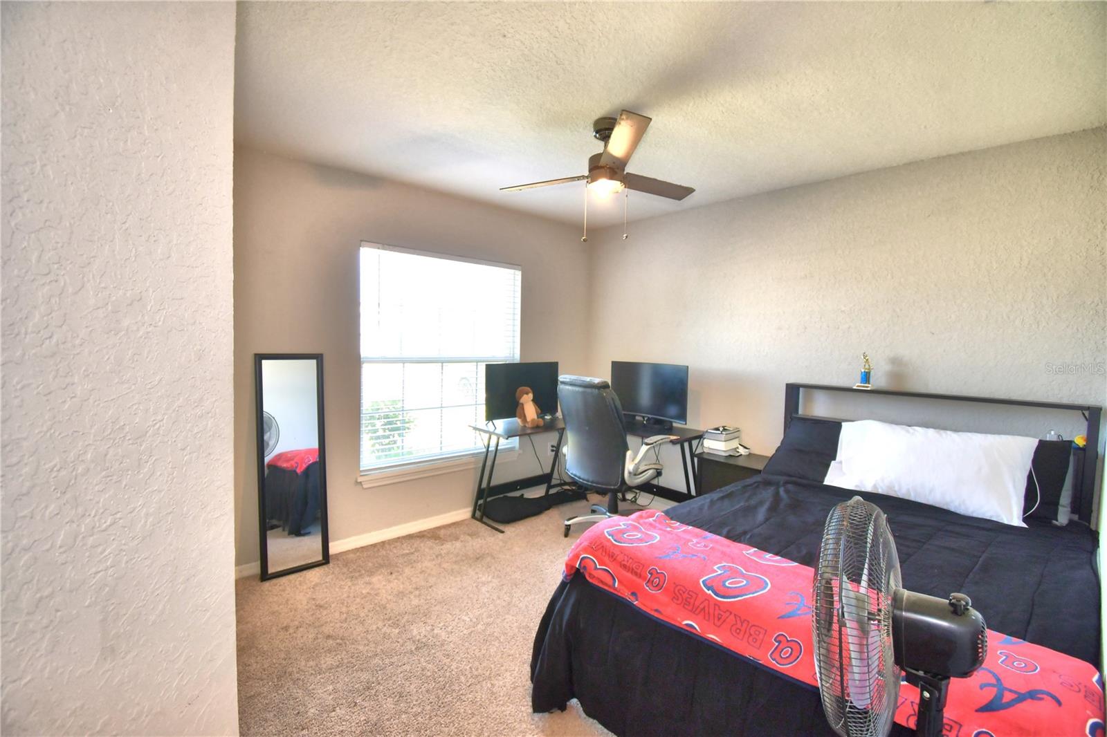 1390 Mezzavalle Way Property Photo 32