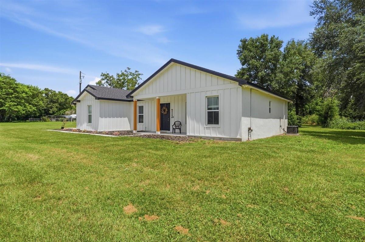 795 Crosstower Dr Property Photo 7