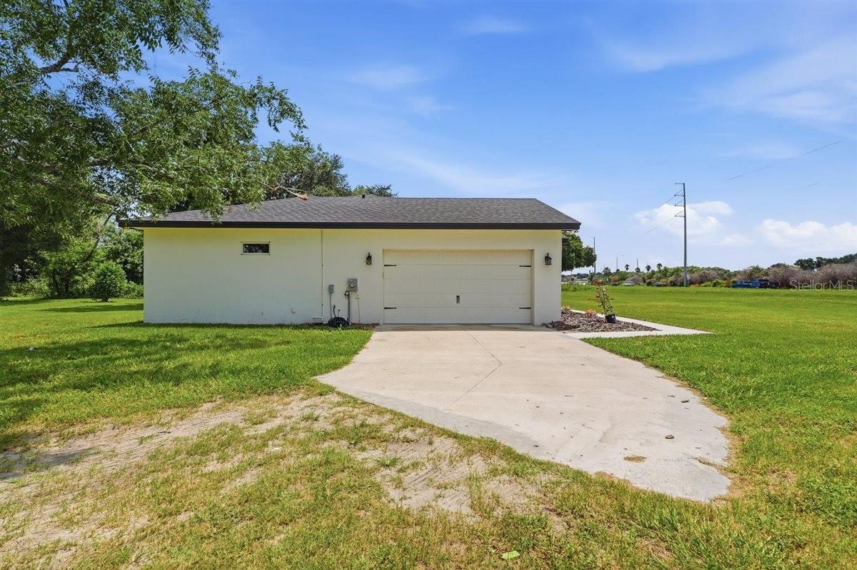 795 Crosstower Dr Property Photo 36