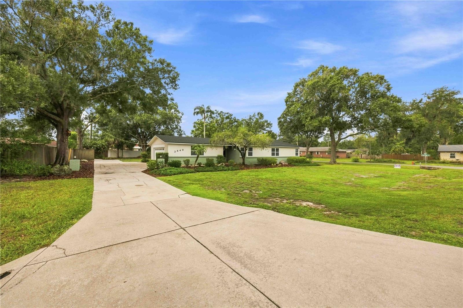 3540 Peacock Ln Property Photo 5