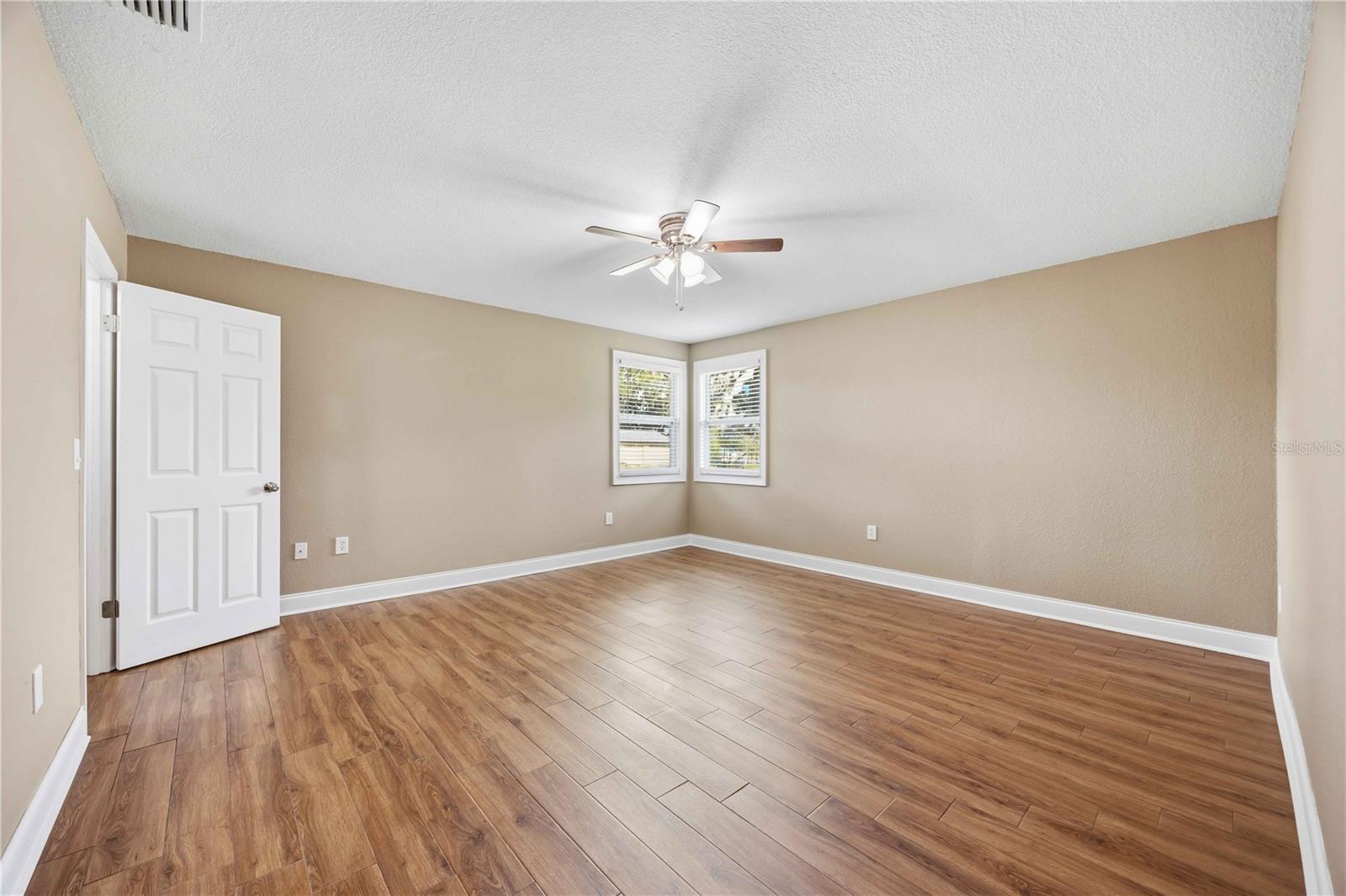 3540 Peacock Ln Property Photo 23