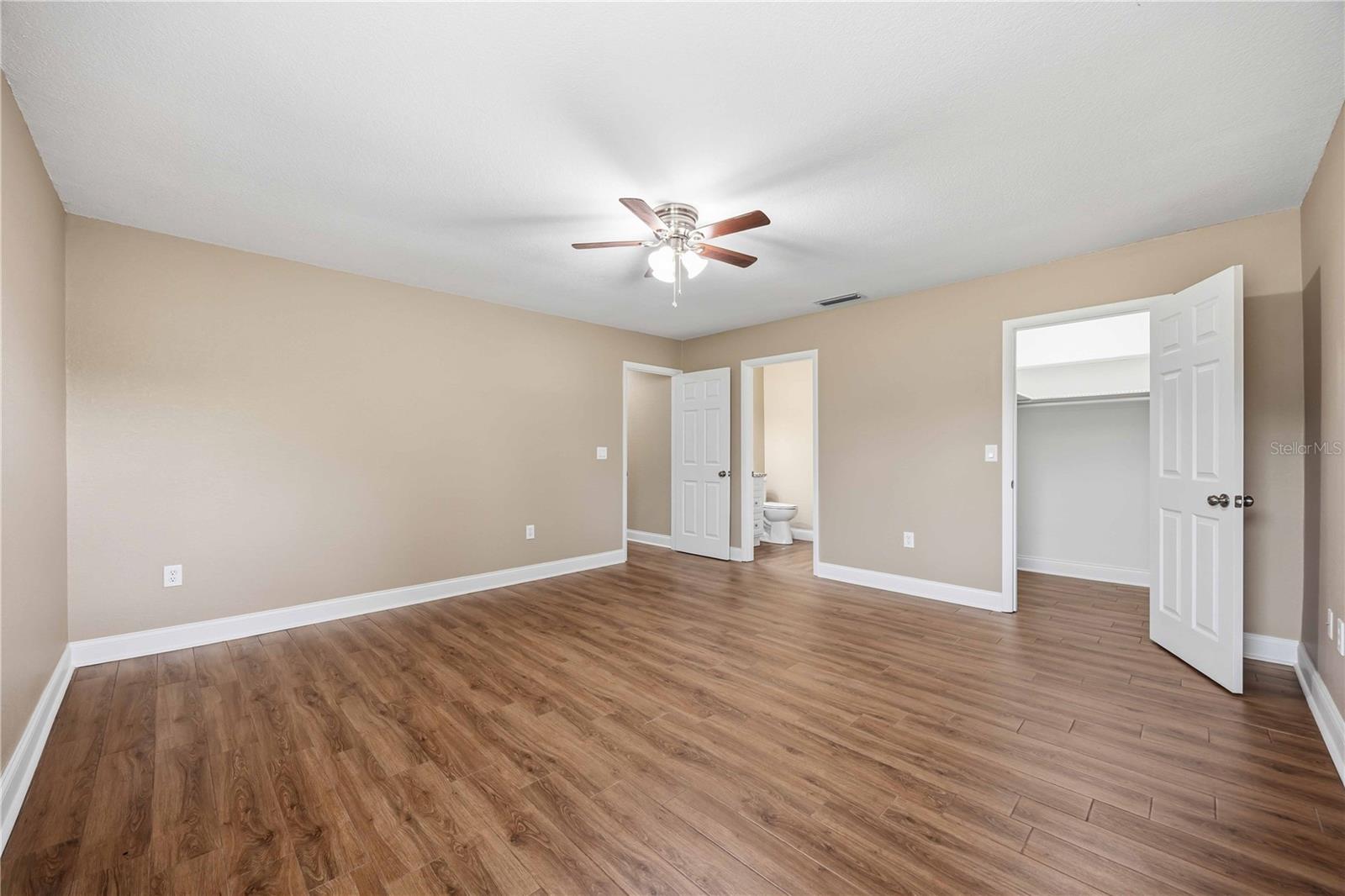 3540 Peacock Ln Property Photo 24